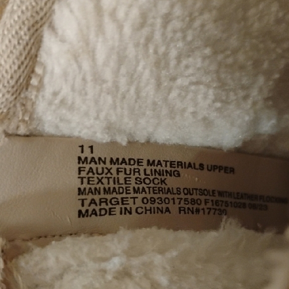 Bundle Of Toddler Girls Size 11 Shoes! - Picture 5 of 13